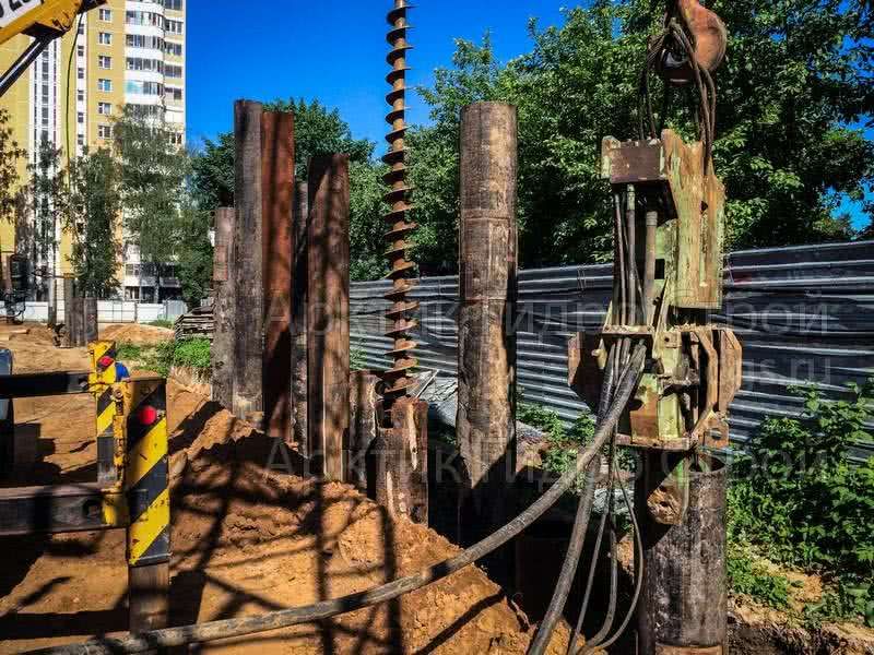 Комплекс работ по устройству ограждения котлована